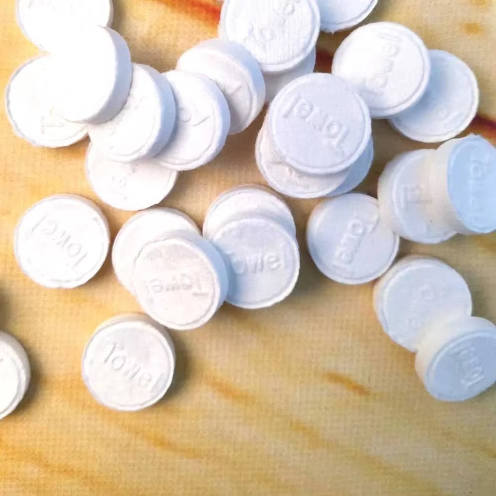 50Pcs Disposable Compressed Towel Coin Tissue Travel Portable Mini Compressed Towel for Outdoor Travel BBQ Camping Face Wipes