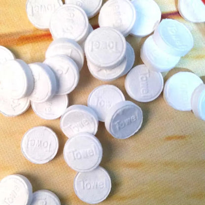 50Pcs Disposable Compressed Towel Coin Tissue Travel Portable Mini Compressed Towel for Outdoor Travel BBQ Camping Face Wipes